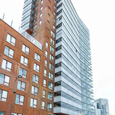 15th Floor On Of Nokia Areena W Wifi アパート